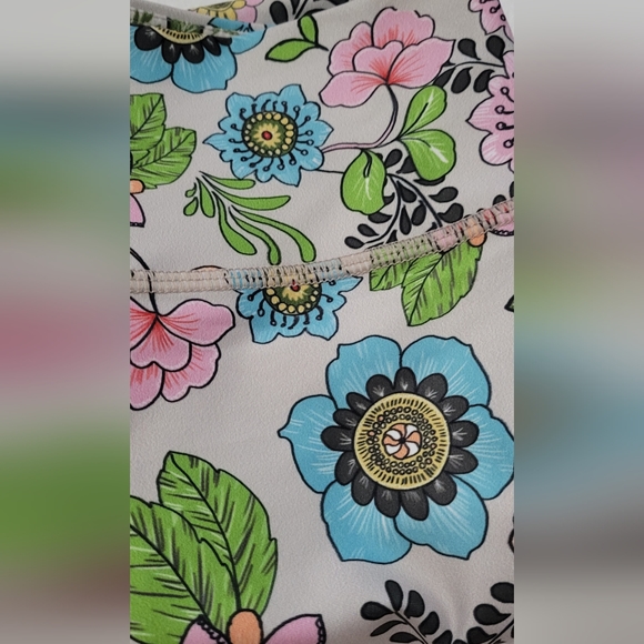 Becco Floral Leggings NWOT - Picture 10 of 10